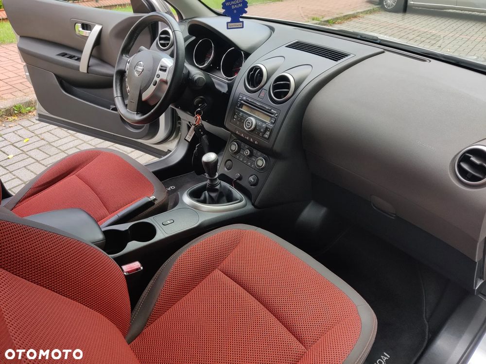 Nissan Qashqai 2.0 Visia - 27