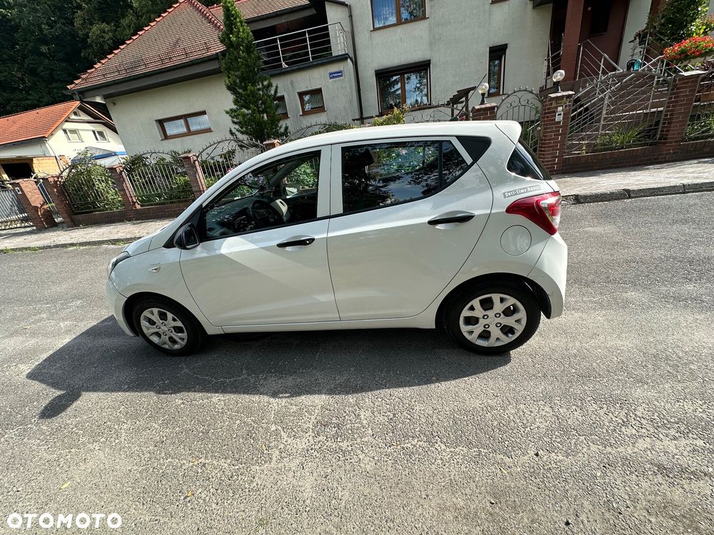 Hyundai i10 - 11