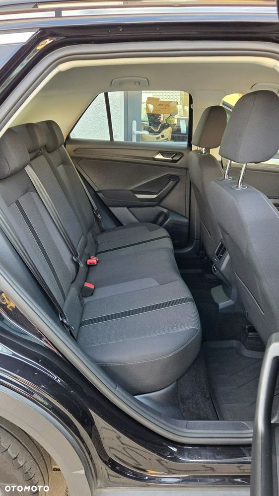 Volkswagen T-Roc 1.5 TSI Life - 24
