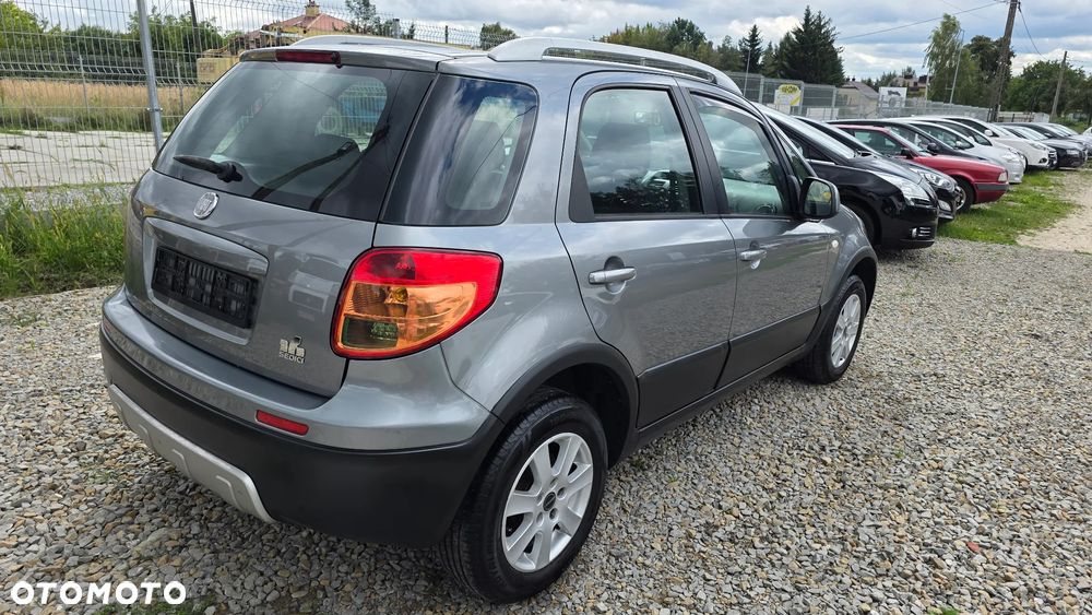 Fiat Sedici 1.6 16V 4x4 Luxury - 5