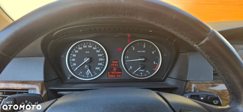 BMW Seria 5 - 13