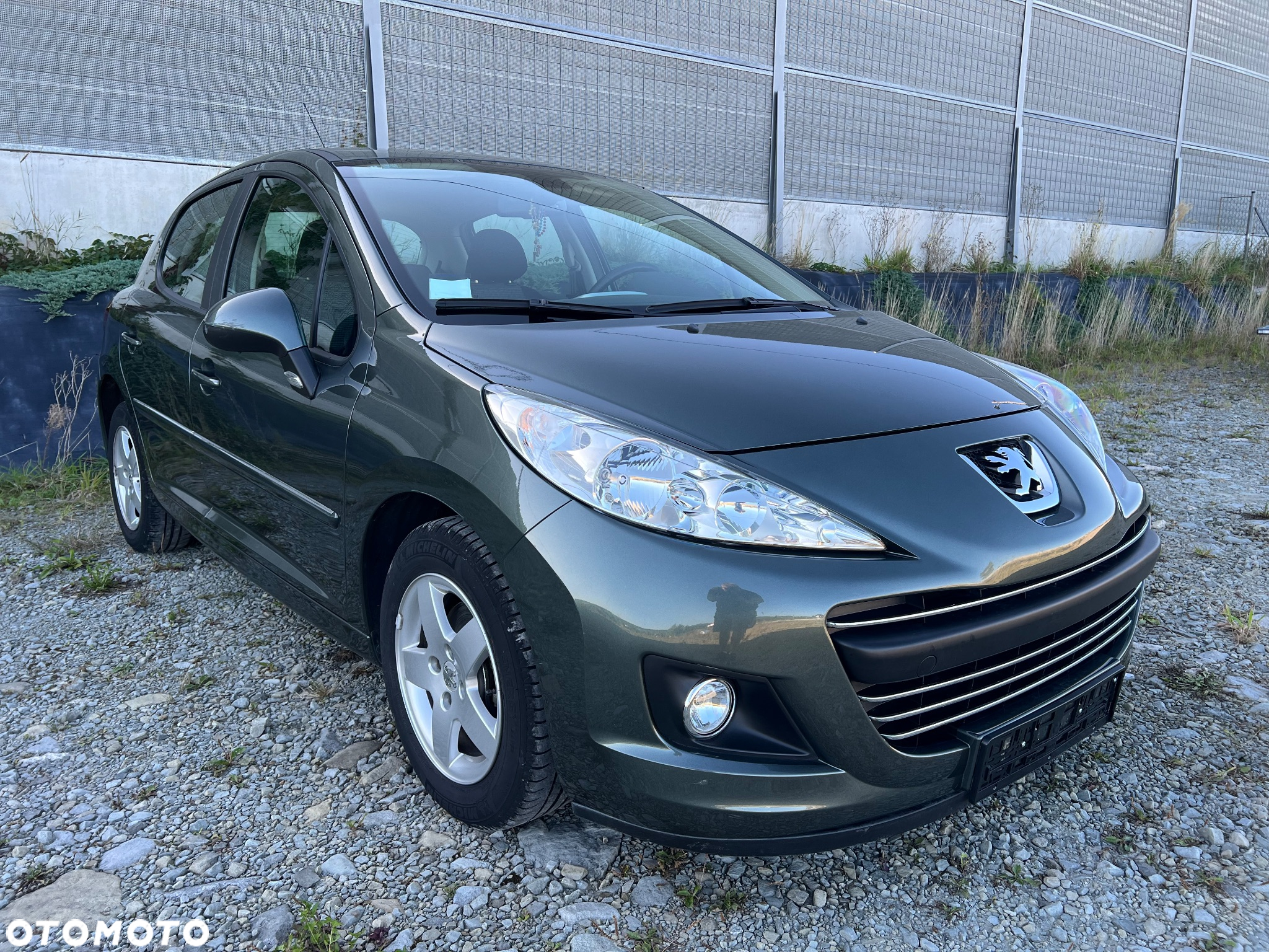 Peugeot 207 1.4 Trendy - 5