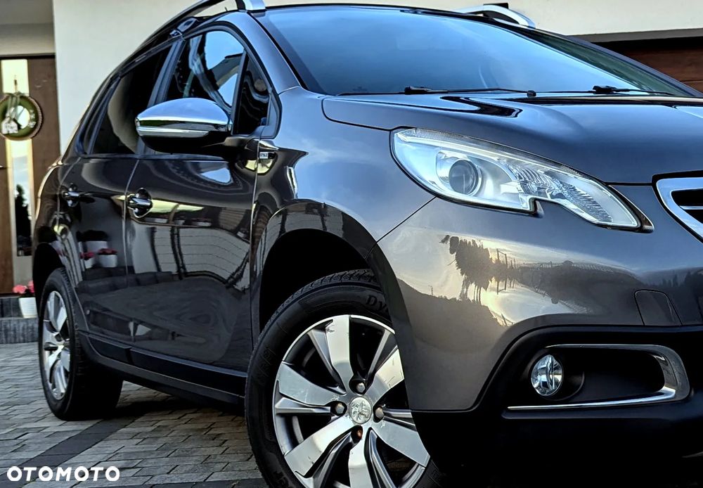 Peugeot 2008 PureTech 82 Style - 24