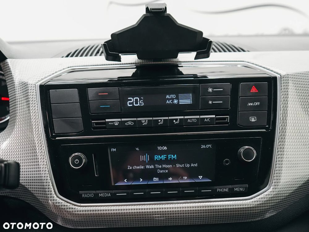 Volkswagen up! e-up - 26