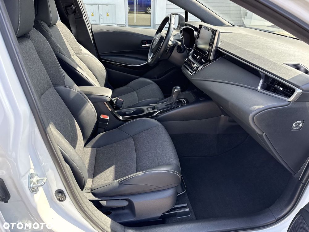 Toyota Corolla 2.0 Hybrid Comfort - 7
