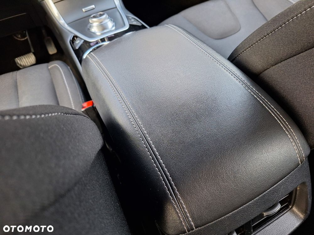 Ford S-Max 2.0 EcoBlue Titanium - 30