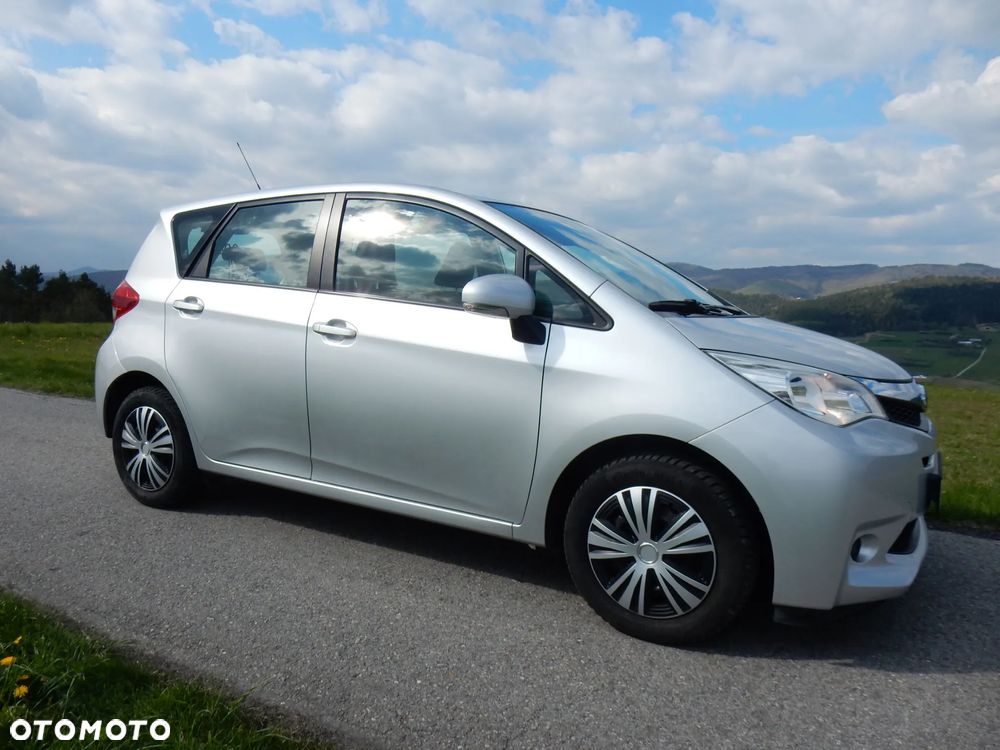 Subaru Trezia - 3