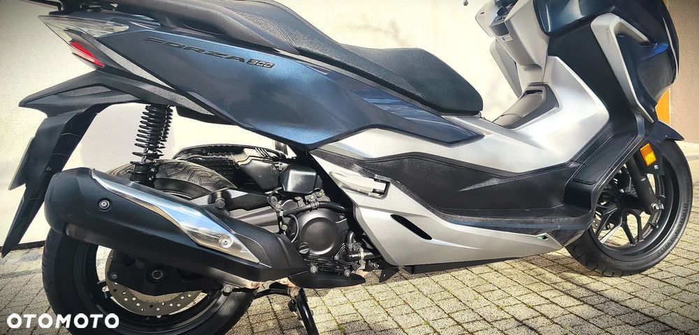 Honda NSS - 11