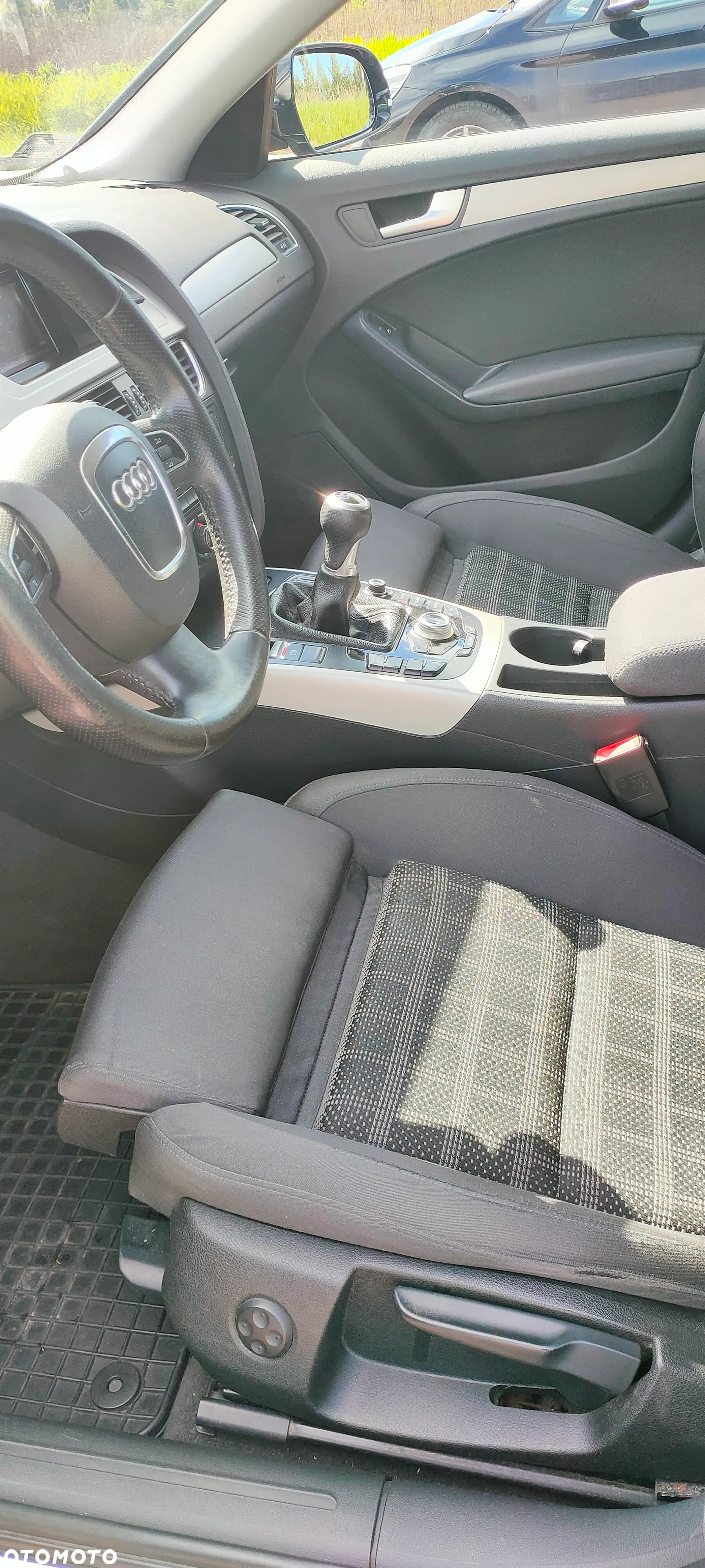 Audi A4 2.0 TDI - 9