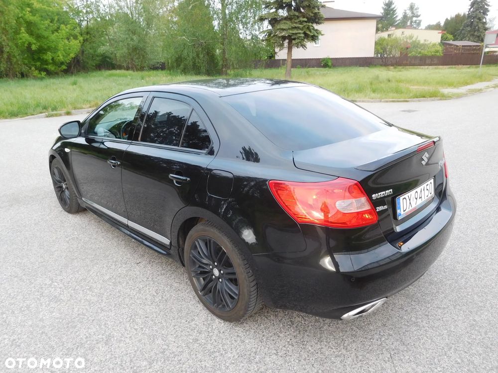 Suzuki Kizashi 2.4 Sport 4WD CVT - 4