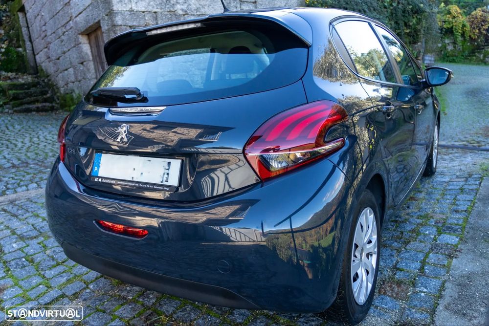 Peugeot 208 1.6 BlueHDi Active - 4