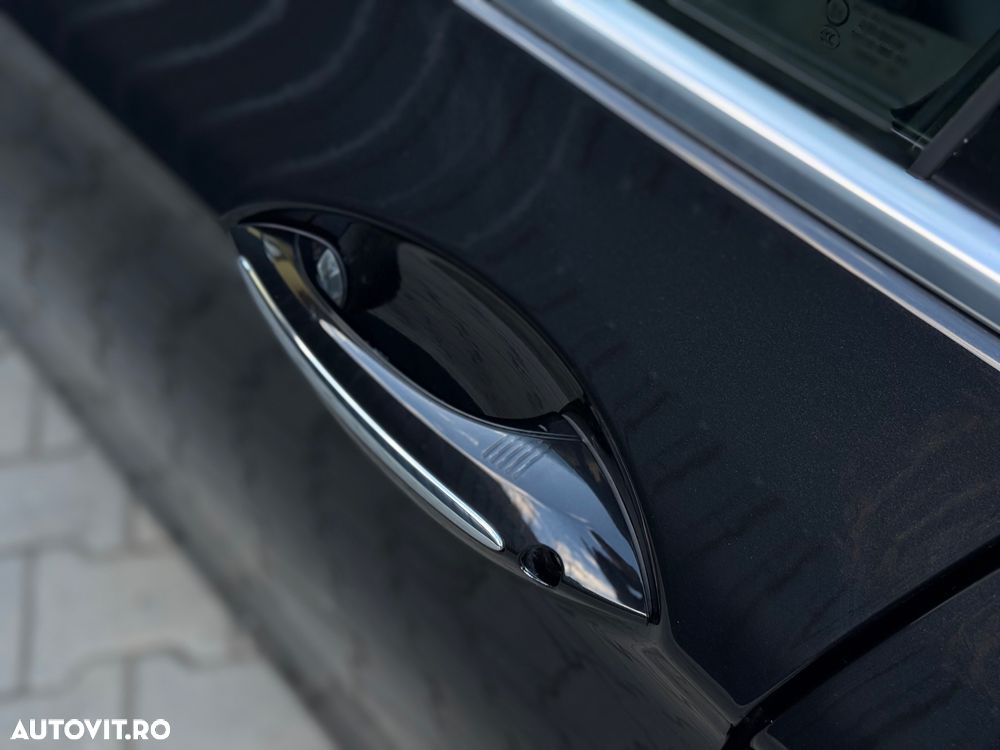 BMW Seria 5 525d xDrive Aut. - 30