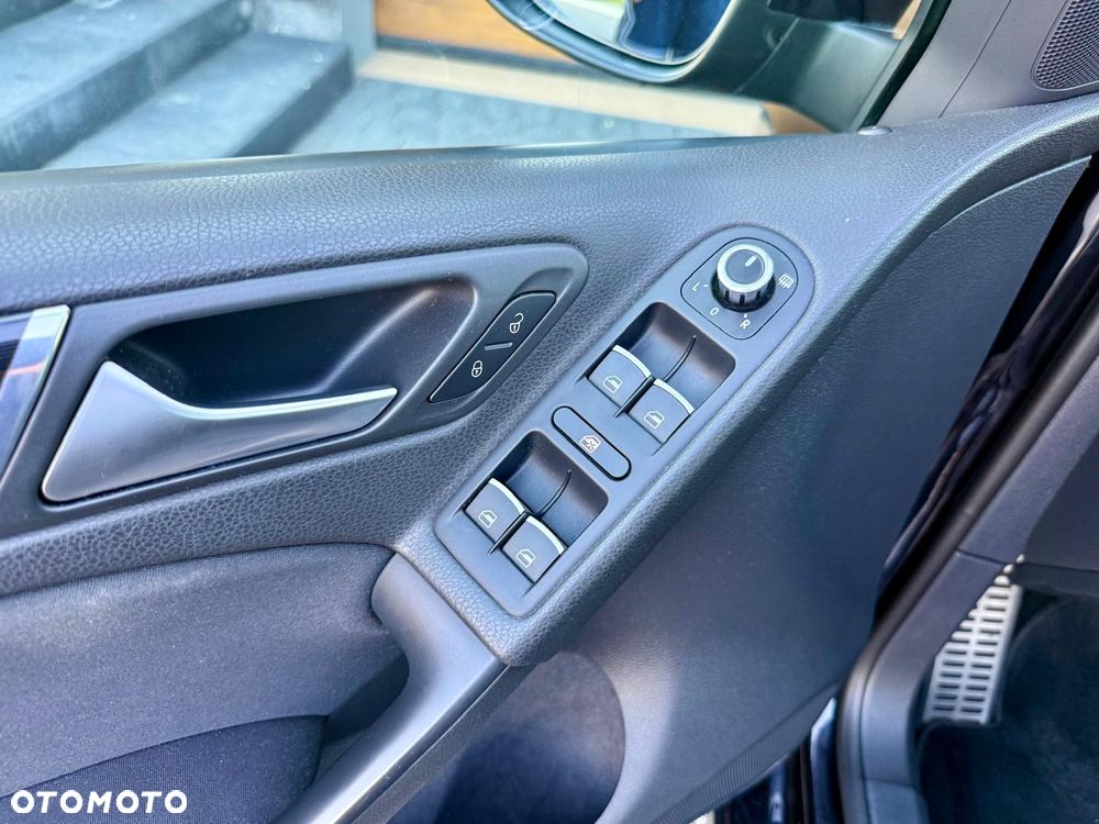 Volkswagen Golf 2.0 GTI DSG - 22