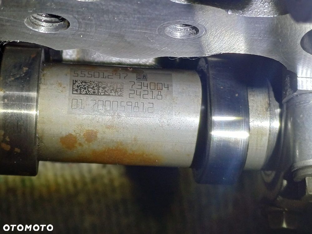 NR 8 Głowica silnika + wałki rozrządu, kompletna Opel Astra 1,6CDTI 136PS - 10