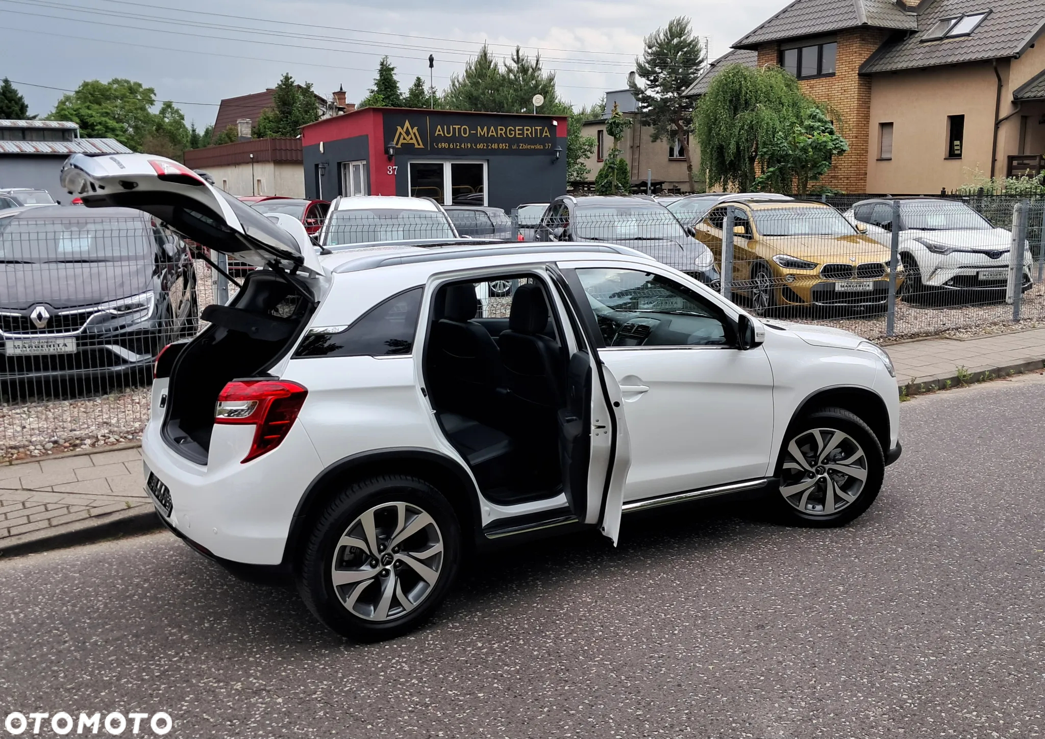 Citroën C4 Aircross 1.6 HDi STT 4x2 Exclusive - 36
