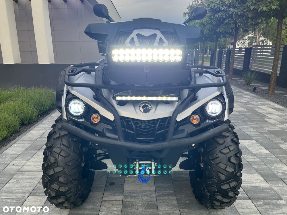 Can-Am Outlander - 2
