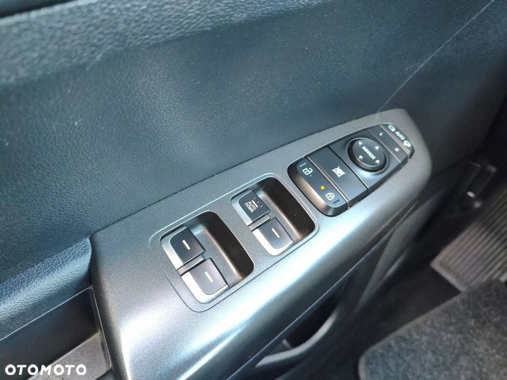 Kia Sportage 1.7 CRDI 2WD Vision - 23