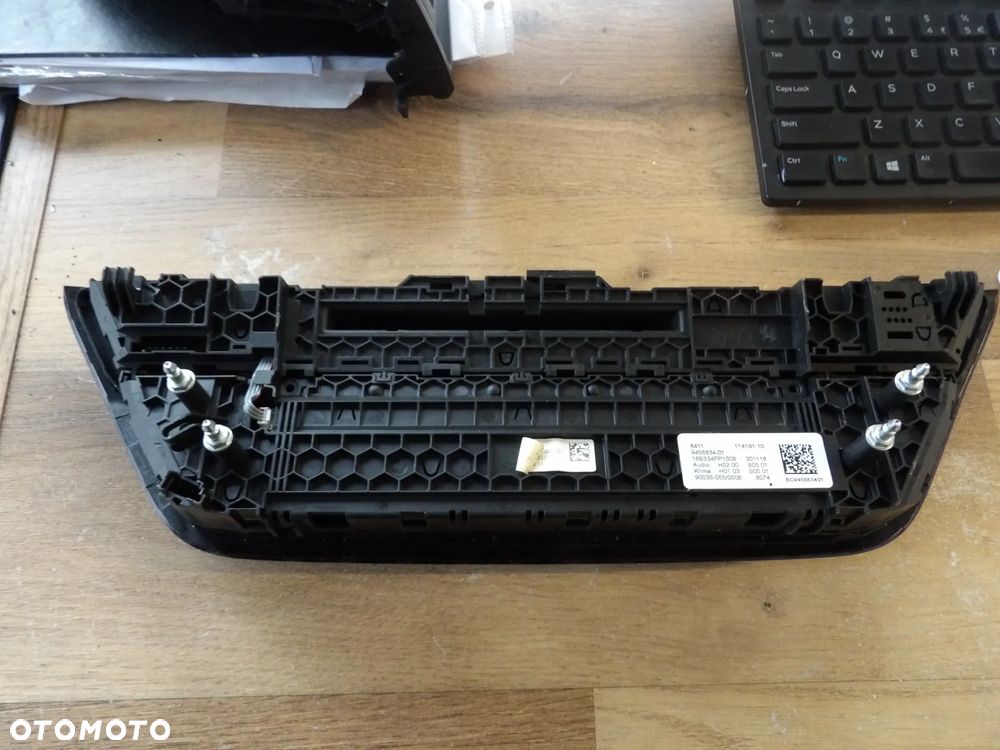 BMW - G30,G31 - PANEL STEROWANIA KLIMATYZACJI , RADIA , NAWIGACJI - 9458834 - 2