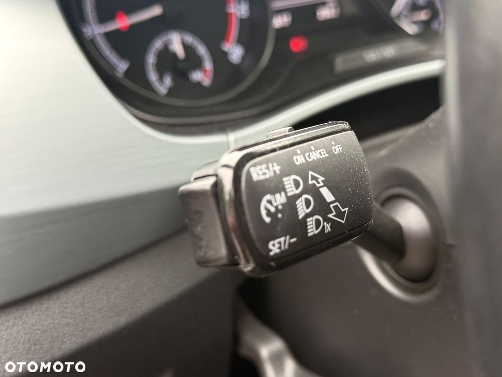 Skoda Fabia 1.0 TSI Ambition - 28