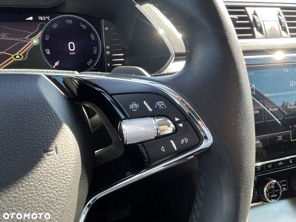 Skoda Superb 2.0 TDI SCR 4x4 L&K DSG - 31