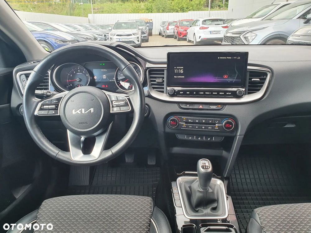 Kia Ceed 1.5 T-GDI Tribute - 30