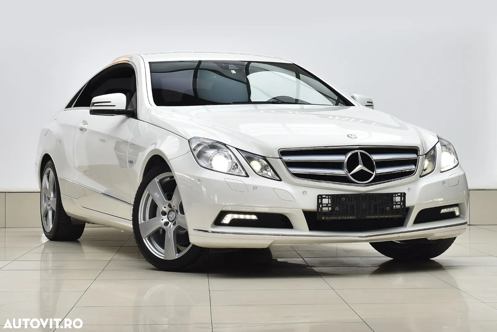 Mercedes-Benz E 250 CDI DPF Coupe BlueEFFICIENCY Automatik Avantgarde - 3