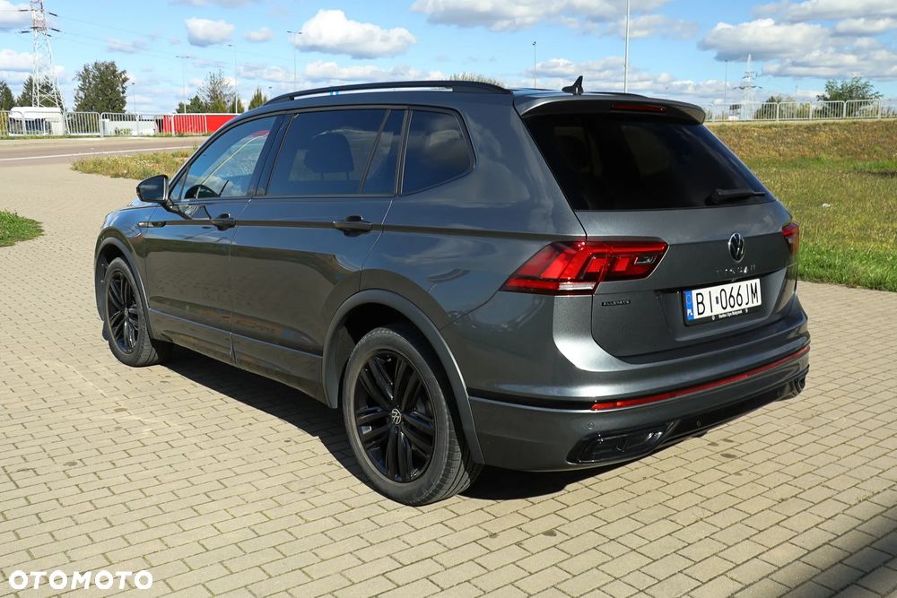 Volkswagen Tiguan - 9