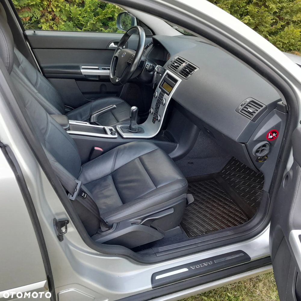 Volvo V50 D2 R-Design - 15