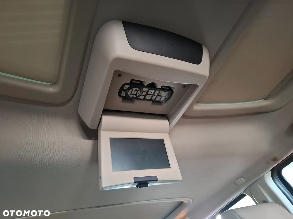 Jeep Commander 5.7 V8 Limited - 17