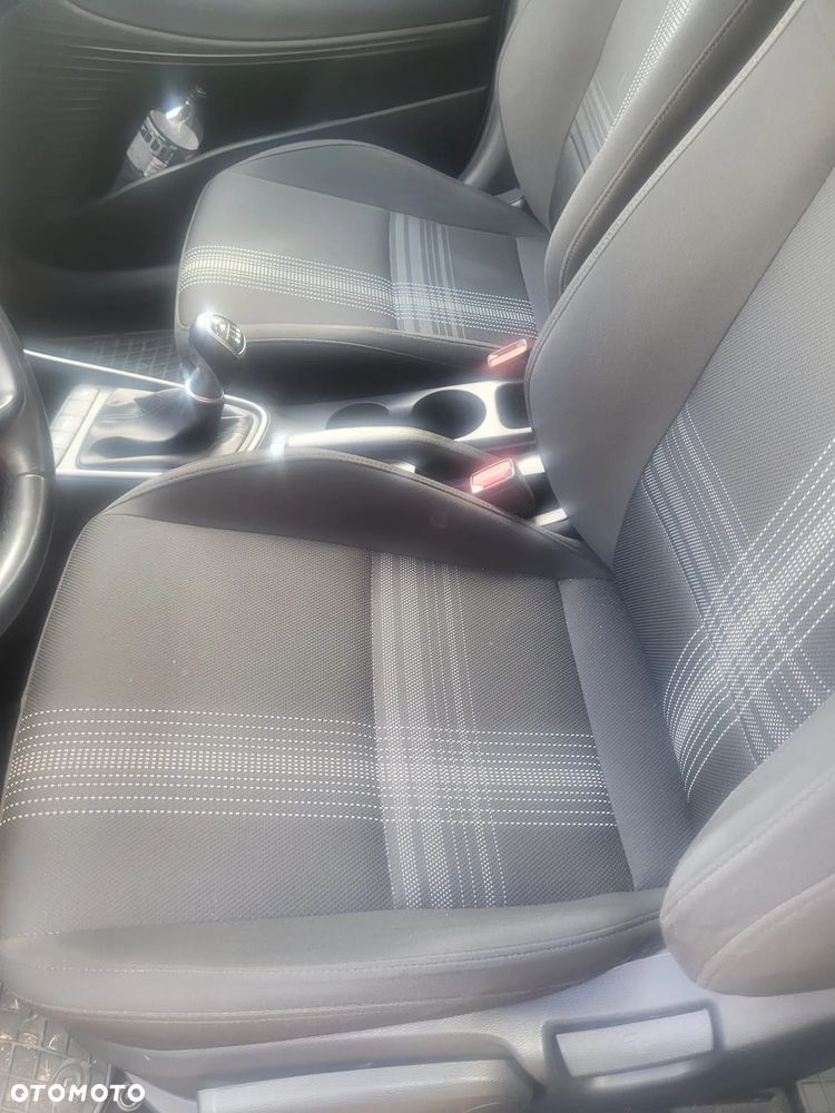 Hyundai i20 1.0 T-GDI - 8