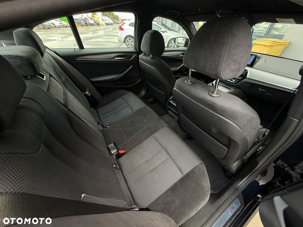 BMW Seria 5 520d xDrive mHEV M Sport sport - 34