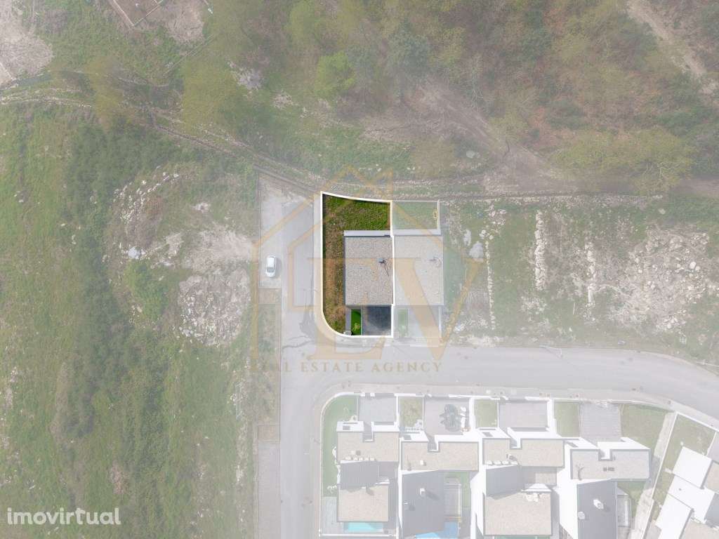 Moradia Póvoa de Lanhoso - Grande imagem: 2/33