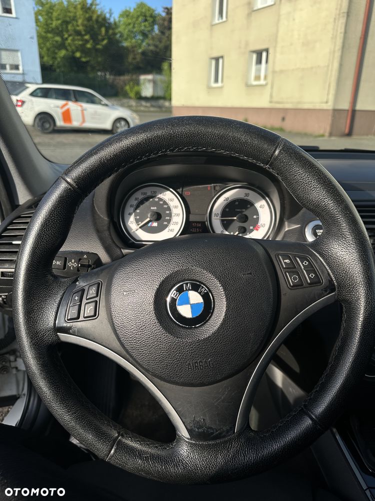 BMW Seria 1 118d DPF Edition Sport - 22