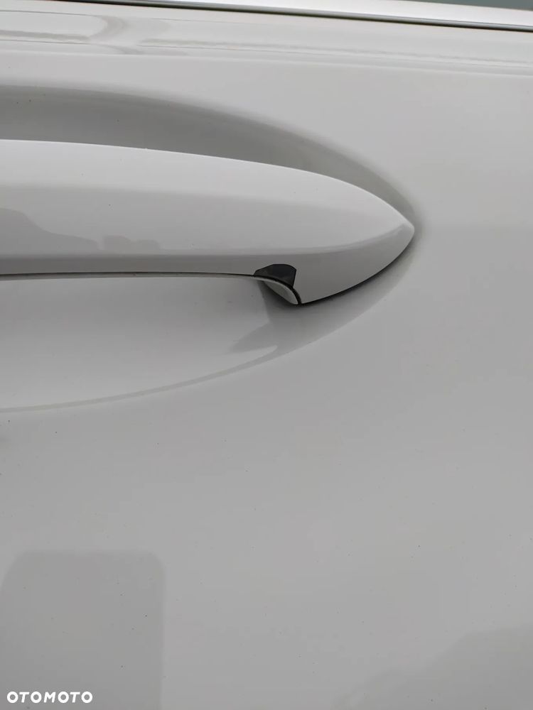 BMW Seria 3 330i Sport Line - 19