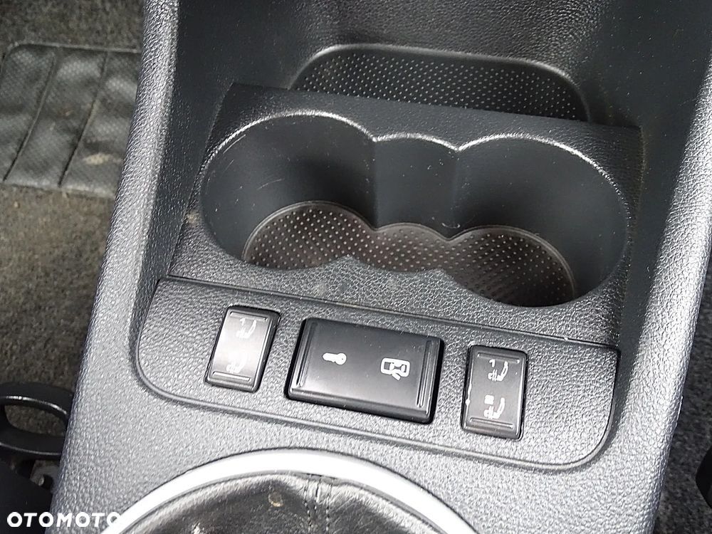 Skoda Fabia 1.4 16V Style - 34