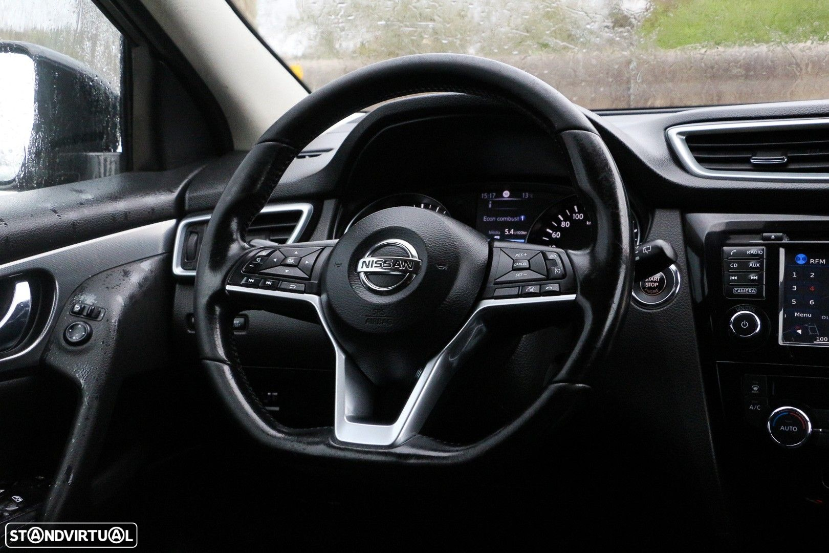 Nissan Qashqai 1.5 dCi N-Connecta - 18