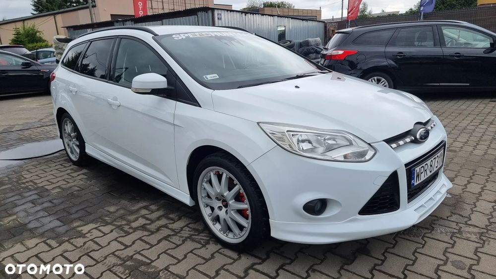 Ford Focus 1.0 EcoBoost Titanium - 14