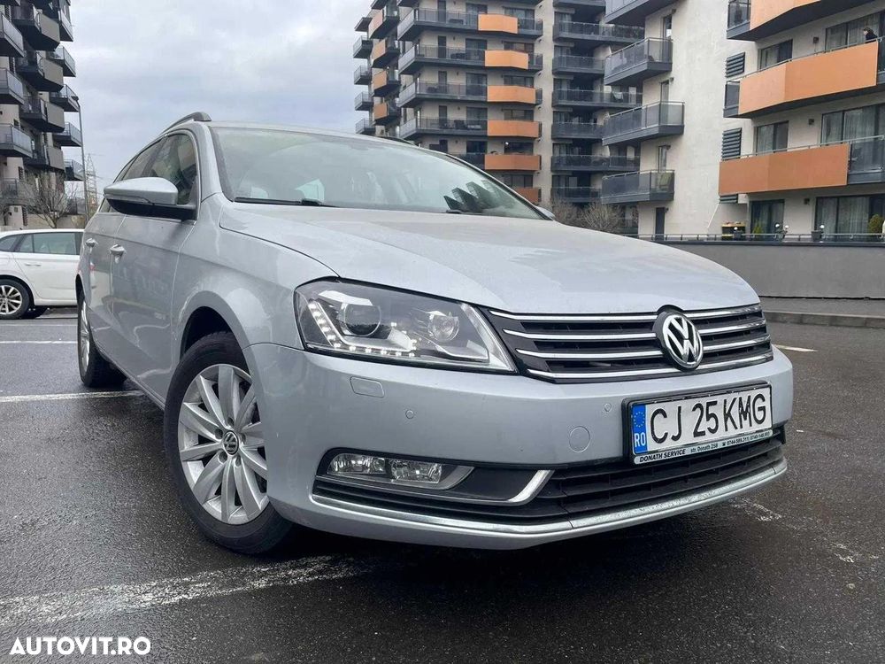 Volkswagen Passat 2.0 TDI BlueMotion Technology Comfortline DSG - 3