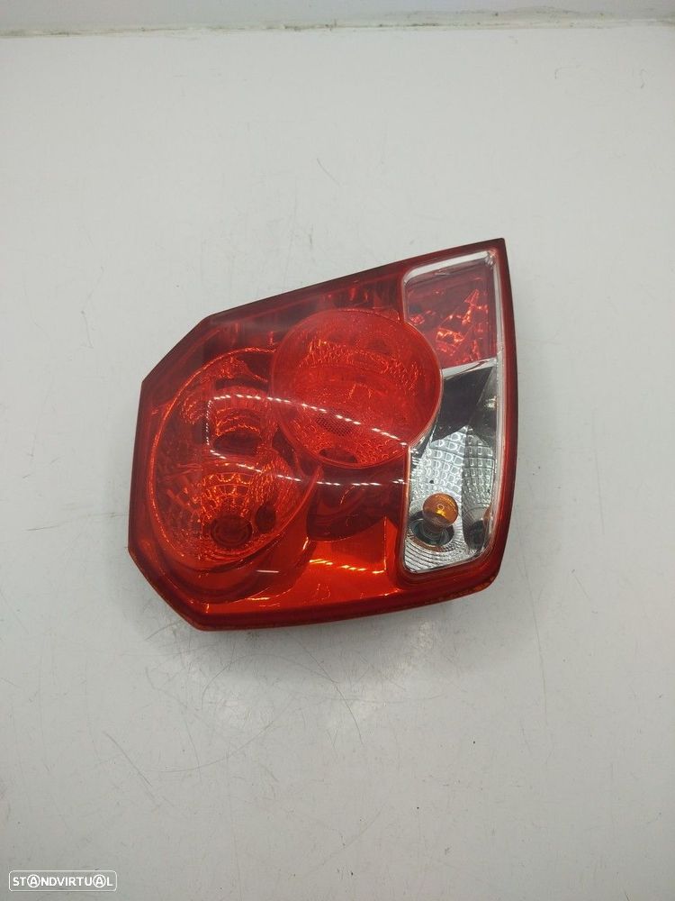 Farolim Stop Esq Chevrolet Aveo / Kalos Hatchback (T200) - 2