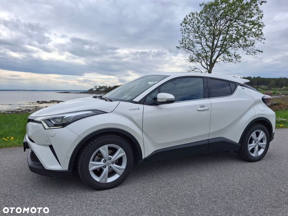 Toyota C-HR Lounge - 6