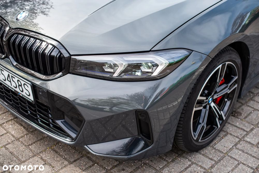 BMW Seria 3 330d xDrive Advantage - 12