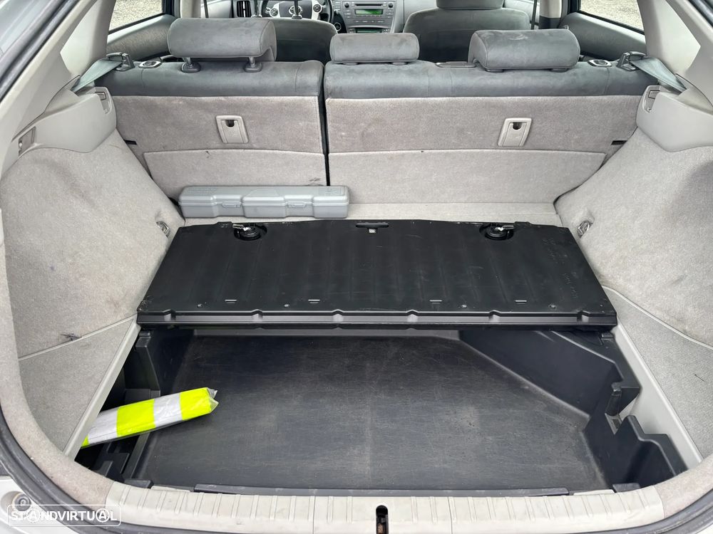 Toyota Prius 1.8 Premium - 9