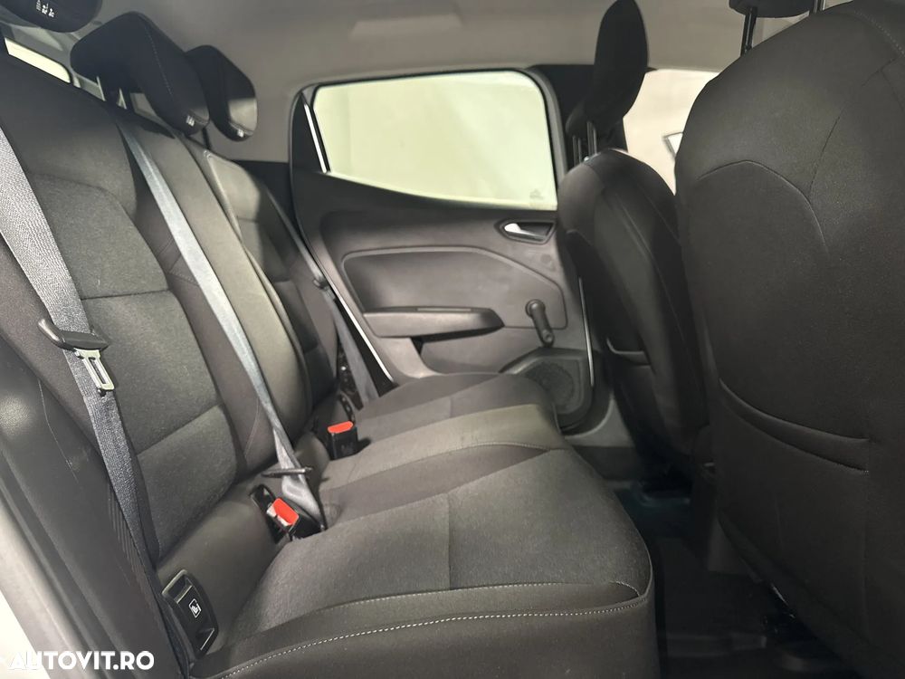 Renault Clio - 13