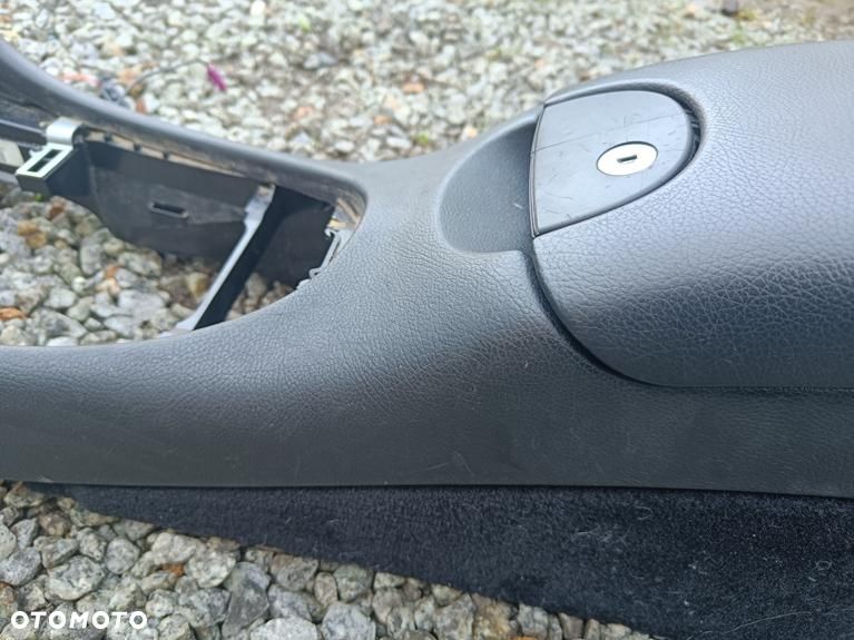 MERCEDES W209 CLK PODŁOKIETNIK DZIELONY CZARNY IDEALNY UHI - 10