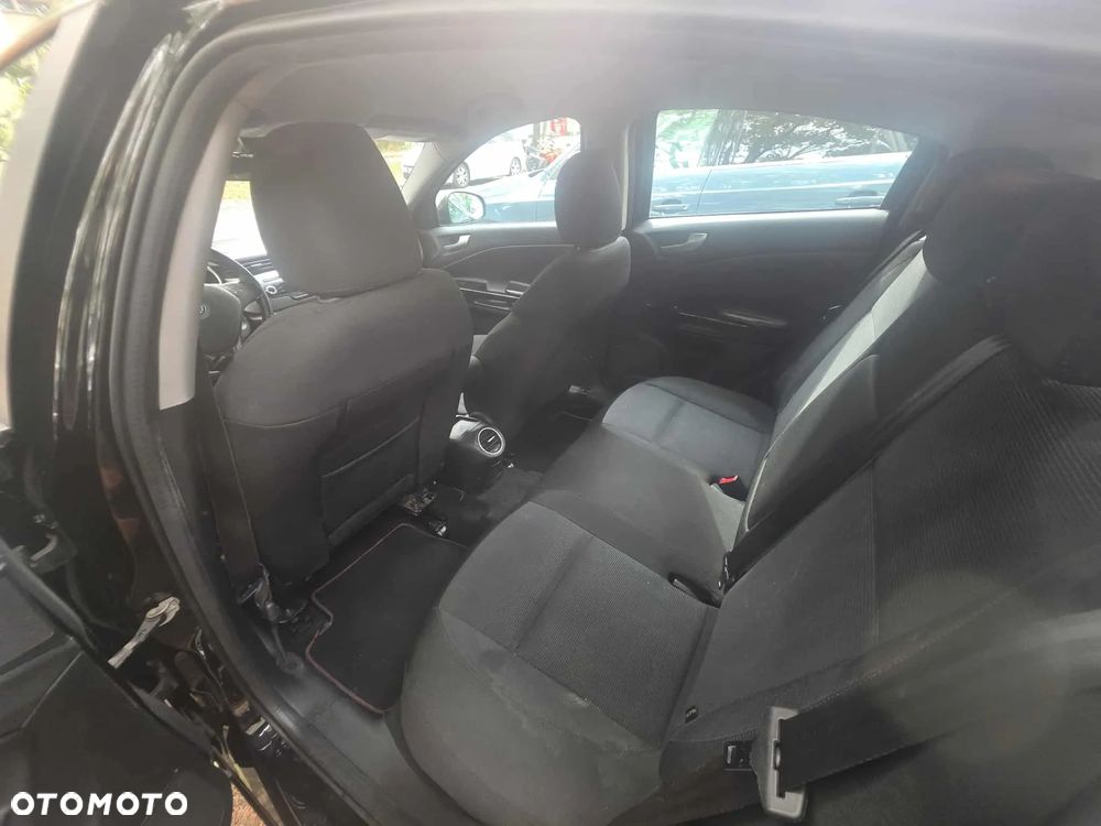 Alfa Romeo Giulietta 1.6 JTDM Distinctive - 9