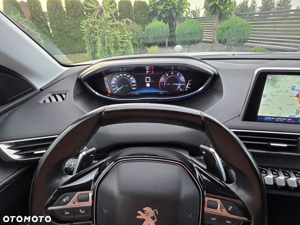 Peugeot 3008 PureTech 130 Stop & Start EAT6 Allure - 21