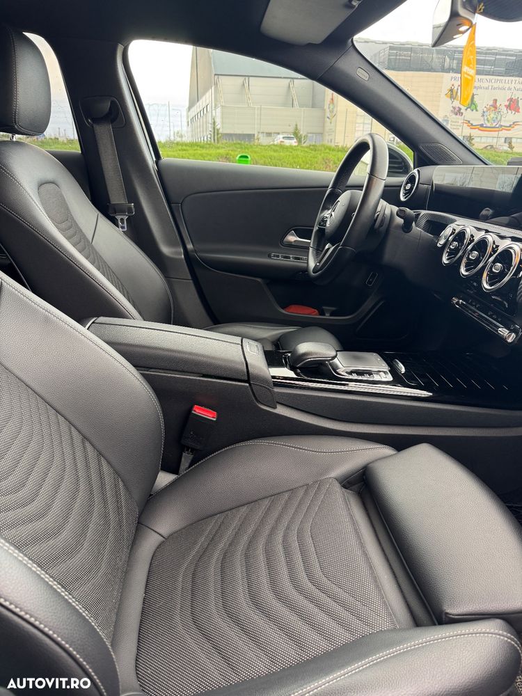 Mercedes-Benz A 180 d Aut. - 12