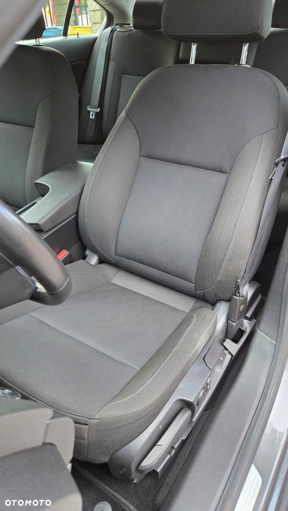 Opel Insignia 1.8 Cosmo - 23