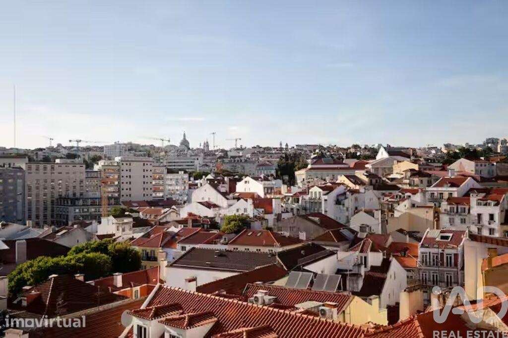 Apartamento T2 em Misericórdia de 81,00 m2 - Grande imagem: 4/22