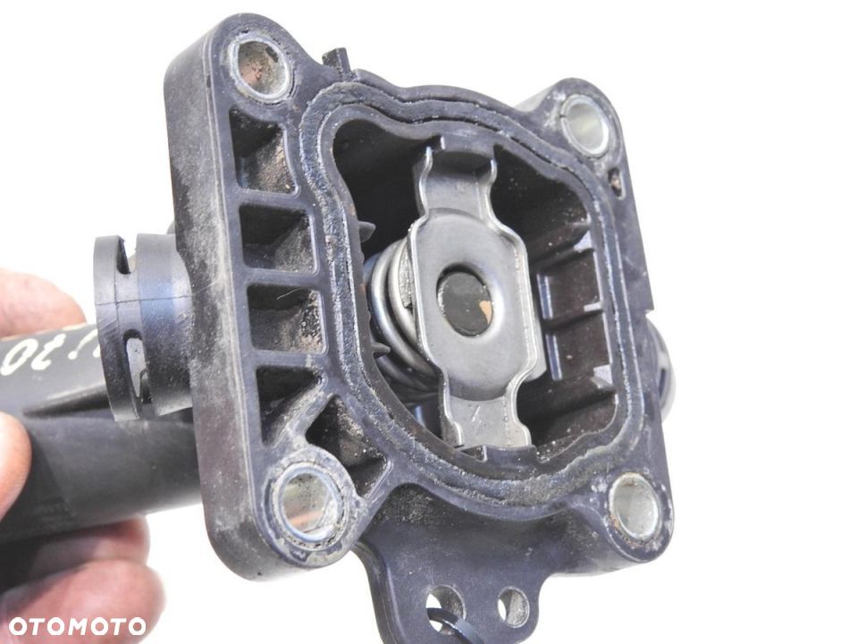 TERMOSTAT OBUDOWA VOLVO V70 III 2.0 D3 31293556 - 3